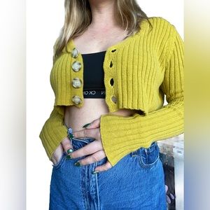 UO Crop Cardigan Size Medium in Mustard